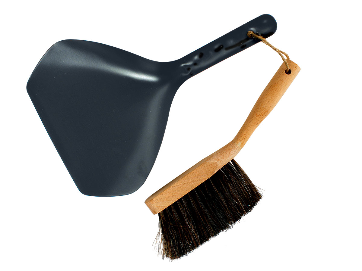 METLICA  SA LOPATICOM 