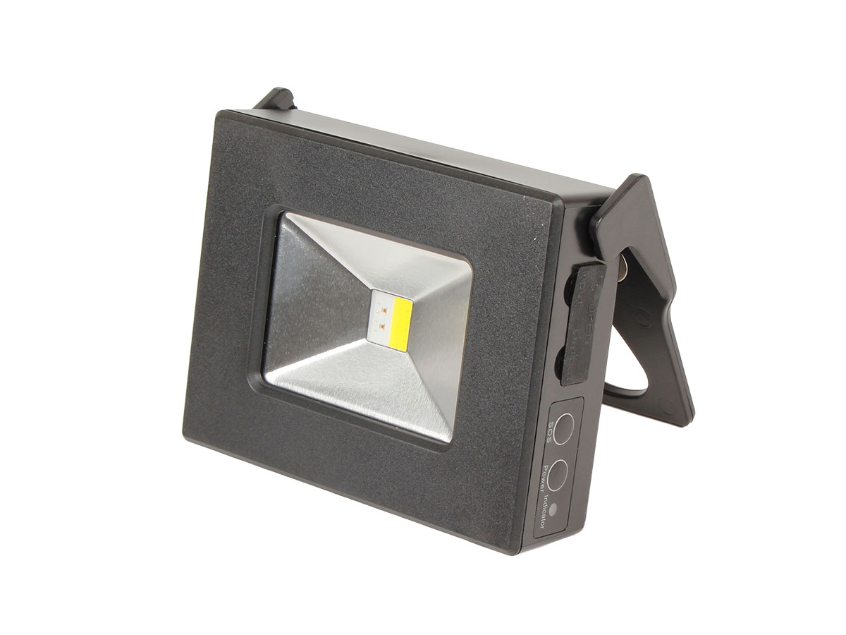 LAMPA  REFLEKTOR LED  10-1 